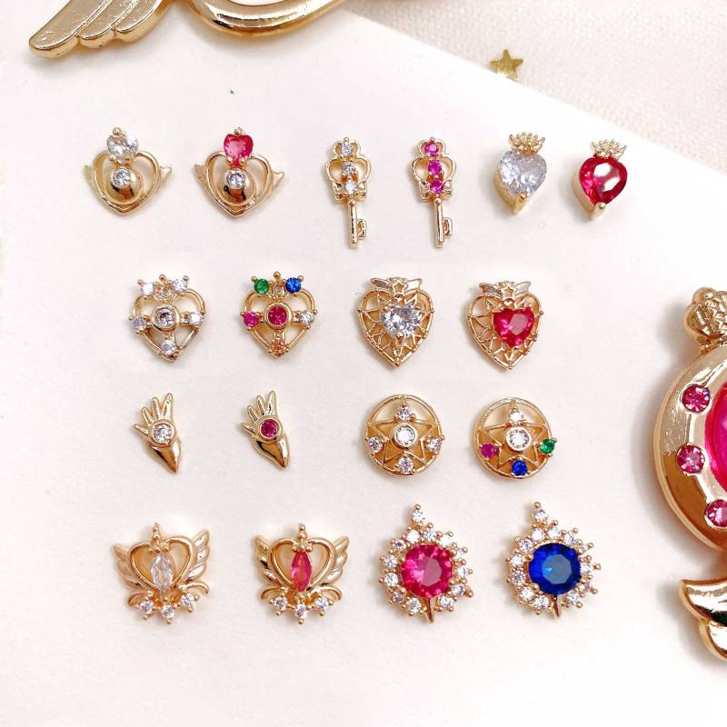 18 Stück Sailor Moon Premium Nagel Charms von Etsy - NailQueenNYC