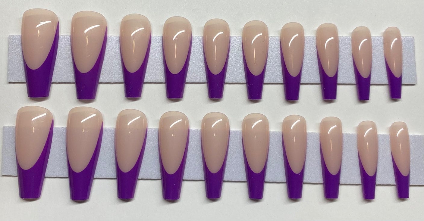 Akt Mit Lila Französisch Tip X Long Coffin Press On Nail Kit von Etsy - NailditbyTara