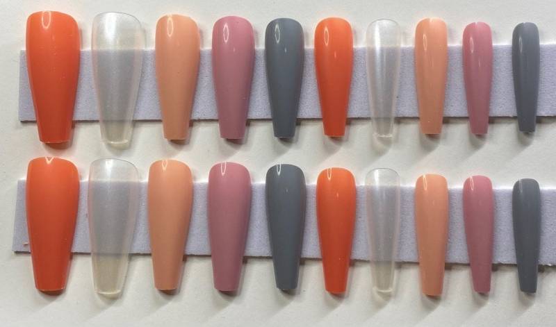 Koralle, Perlweiß, Pfirsich, Rosa Und Grau Xl Sarg Press On Nagel Kit von Etsy - NailditbyTara