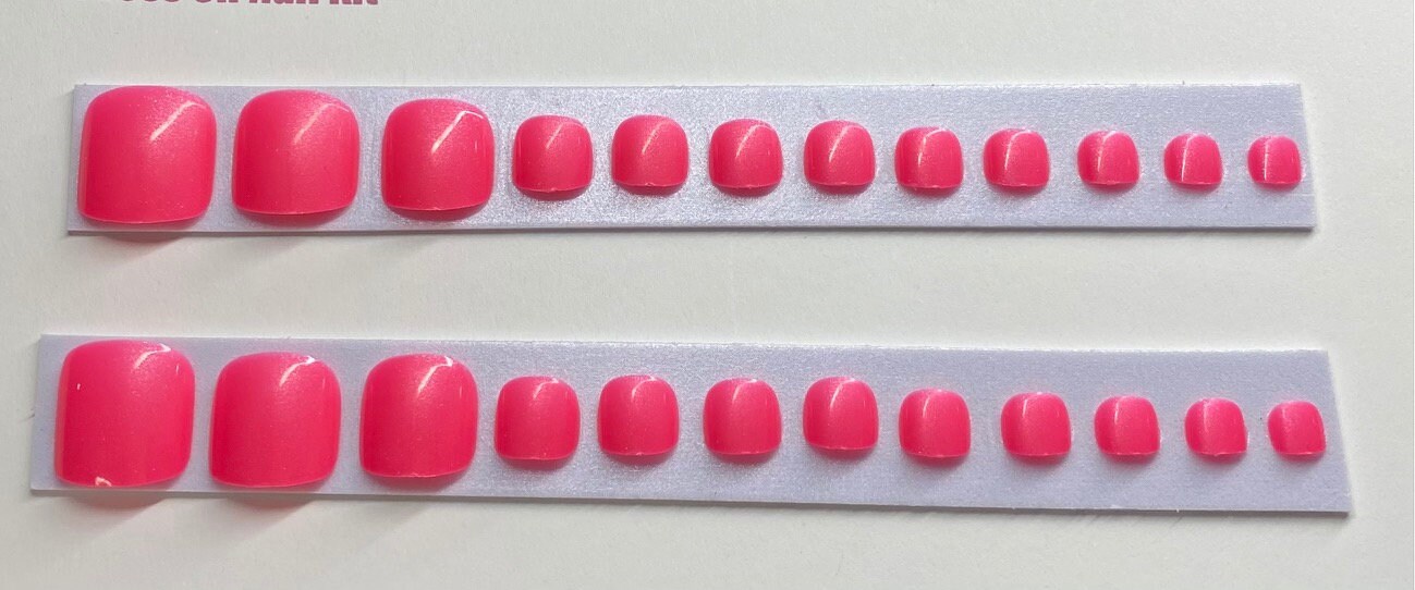 Leichter Schimmer Hot Pink Drücken Sie Auf Den Zehennagel von Etsy - NailditbyTara