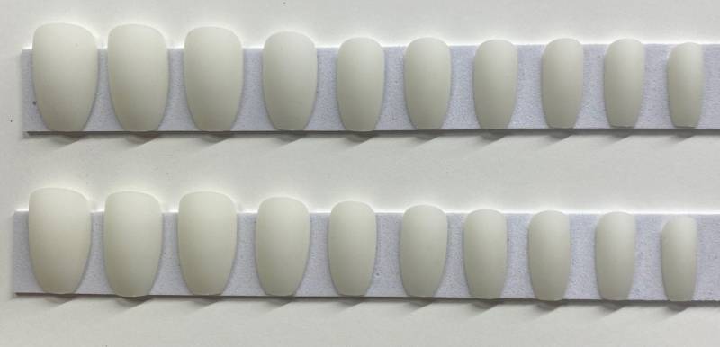 Matte White Sarg Drücken Sie Auf Den Nagel Kit von Etsy - NailditbyTara