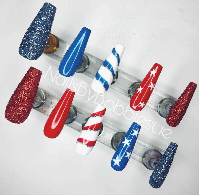 Rot, Weiß & Blau/Patriotisch 4Th Of Jul 2017 Künstliche Nägel Wiederverwendbare Selbstgemachte von Etsy - NailsByBobbiesue