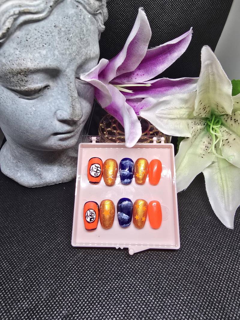 Dragonball Nails von Etsy - NailsbyPhoenixDesign