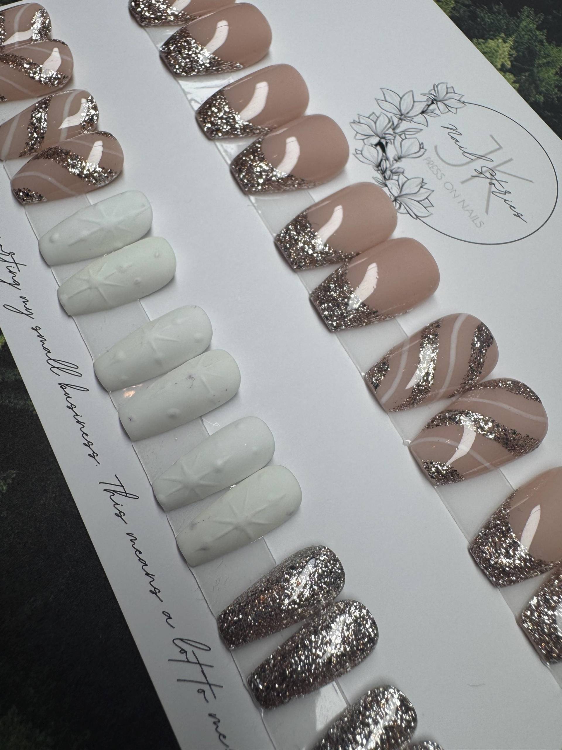 French Glitzer Weiß Winter Wonderland Christmas Collection-Ready To Wear Sets-No Sizing Needed French Glitzer Weiß Winter Wonderland Christmas Collection-Ready To Wear Sets-No Sizing Needed von Etsy - NailstoriesbyJK