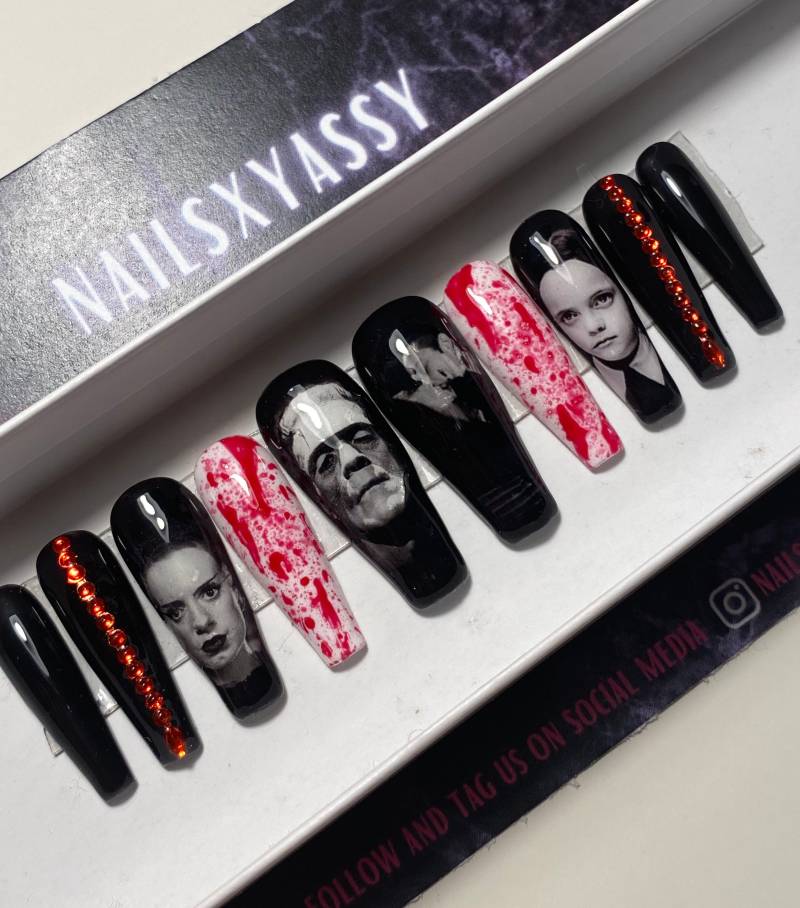 Adams Family Und Frankenstein Freundin Halloween Nails von Etsy - Nailsxyassy