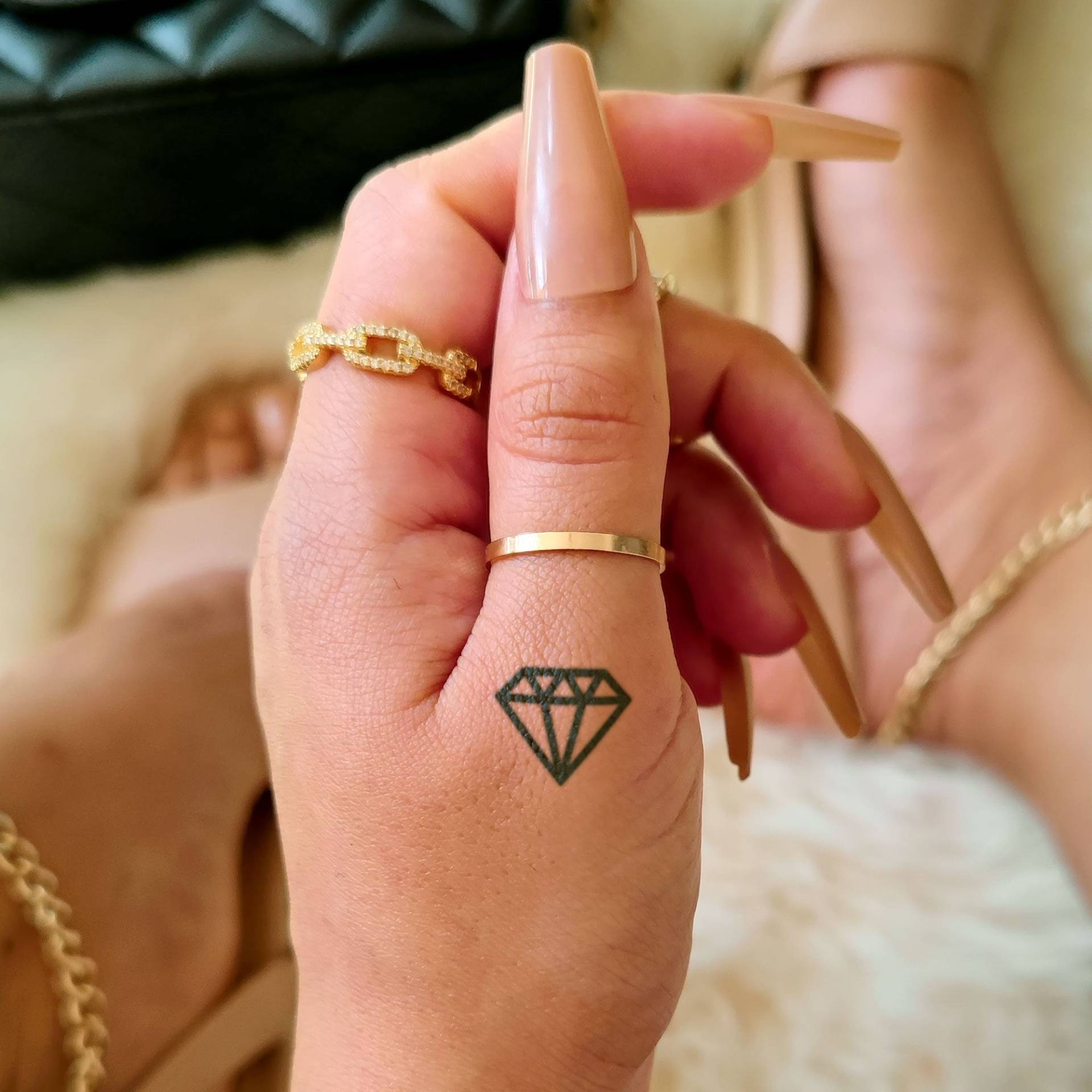 Winziger Diamant X 2 | Semi-Permanent Tattoo Wasserfester Wochen Temporäres Geschenkidee Jagua Henna Tatouage Temporaire von Etsy - NotaTattoo