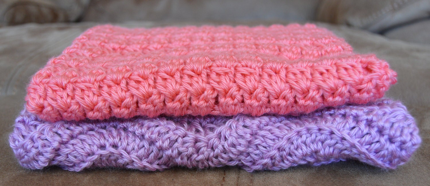 Koralle & Lavendel Kinderwagendecken | Baby Mädchen 2Er Set Koralle & Lavendel Kinderwagendecken | Baby Mädchen 2Er Set von Etsy - OffTheHookbyJulie