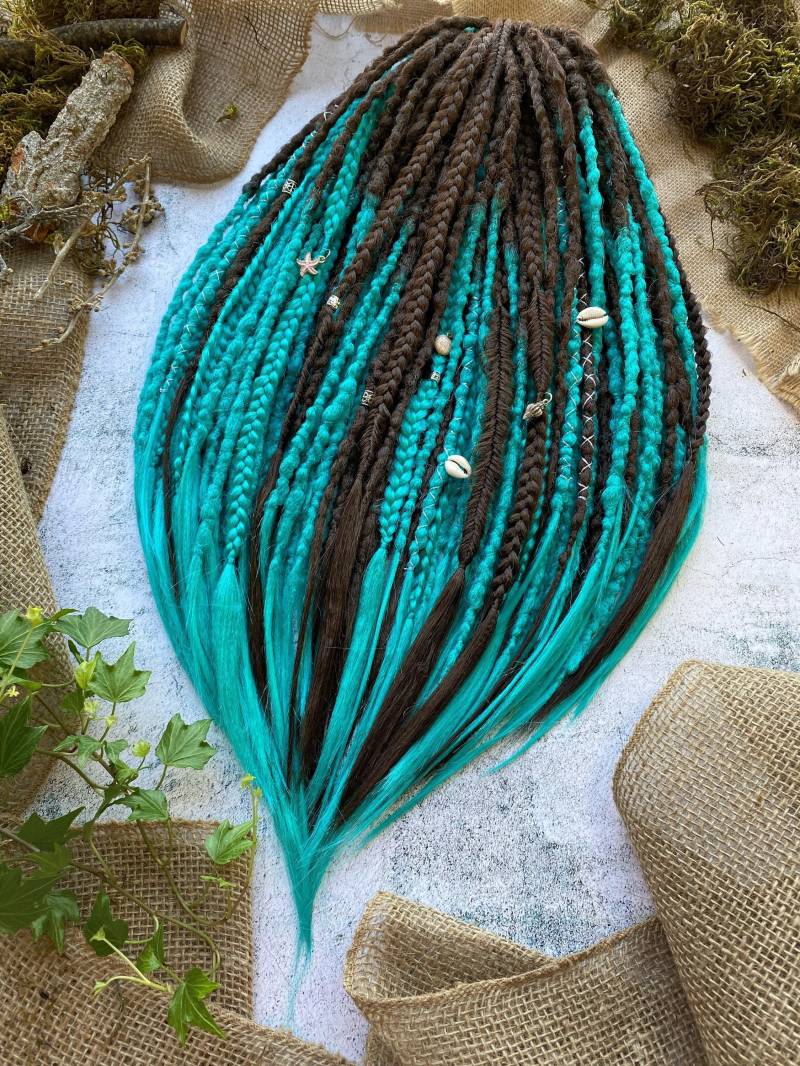 Braun-Türkis Ombre Farbe Kunsthaar Dreadlocks Erweiterungen | Strukturierte Gehäkelte Ein-/Doppelseitige Dreads Mit Struktur Und Maritimem Muster von Etsy - OhMyDreadsEU