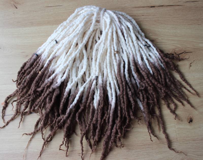 De Weiße & Braune Woll-Dreadlocks Mit Farbverlauf von Etsy - OuterworldHair