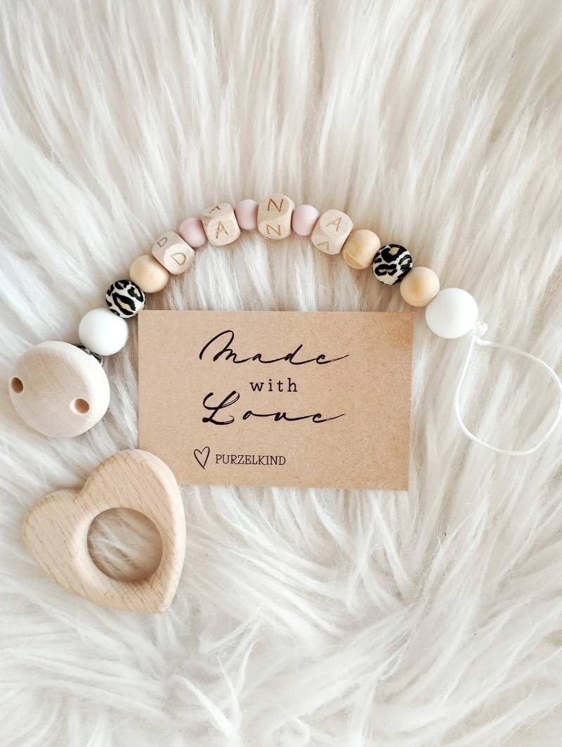 Schnullerkette Leo, Mit Name, Leoparden Muster, Rosa Leo Look, Besonders, Für Mädchen Schnullerkette Leo, Mit Name, Leoparden Muster, Rosa Leo Look, Besonders, Für Mädchen von Etsy - PURZELKINDshop