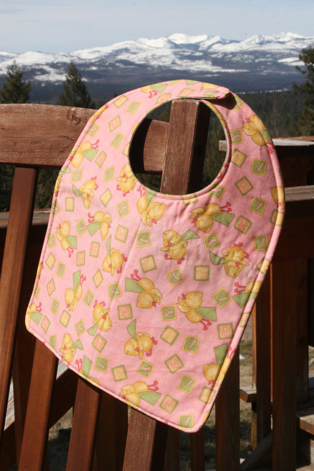 Kleinkind Oder Neugeborenes Lätzchen Entchen Und Blöcke, Personalisierung Verfügbar Kleinkind Oder Neugeborenes Lätzchen Entchen Und Blöcke, Personalisierung Verfügbar von Etsy - PathfinderGifts