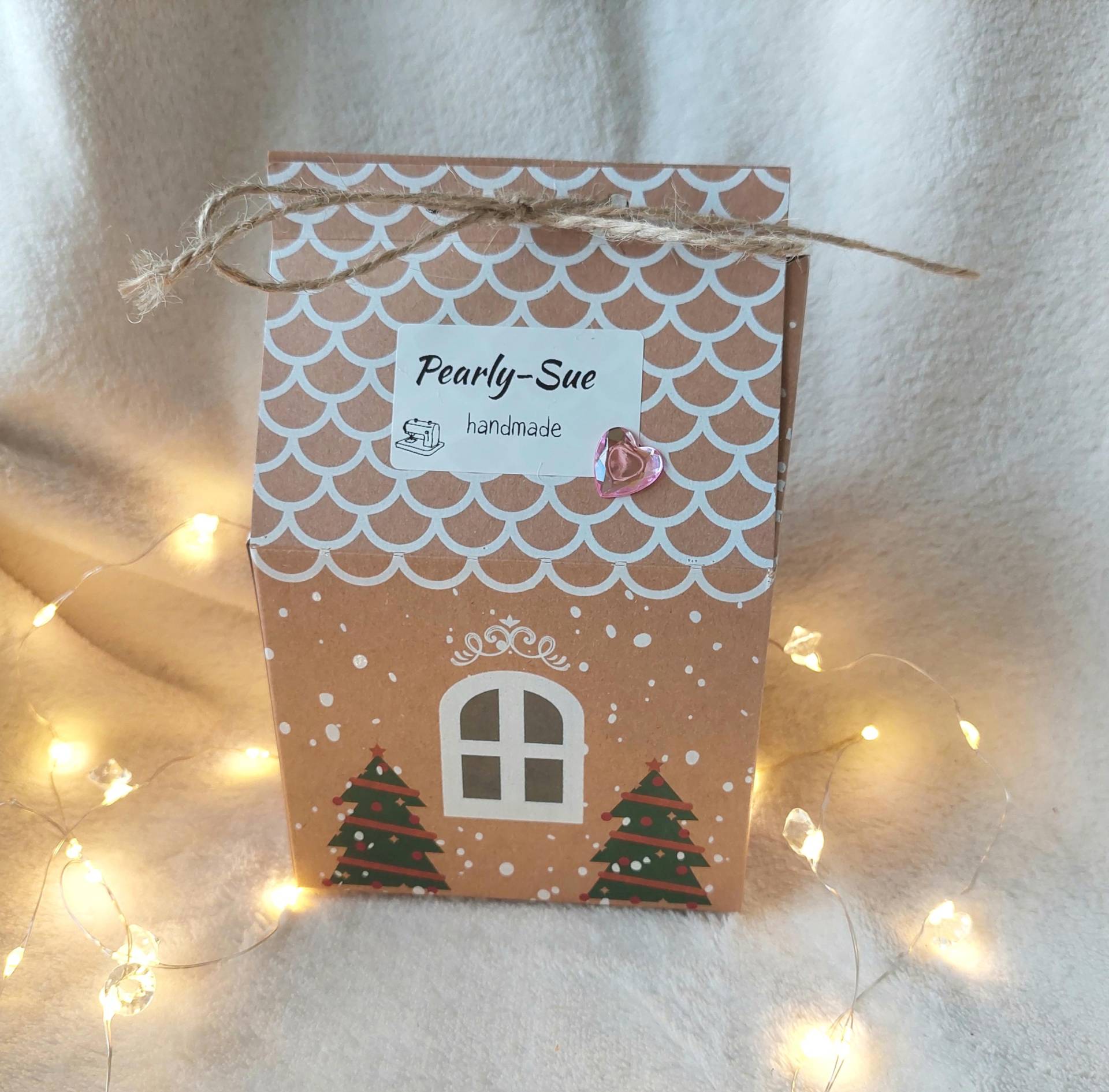 Wichtel Box Pflegeprodukte Und Satin Scrunchie Kleines Geschenk Wichtel Box Pflegeprodukte Und Satin Scrunchie Kleines Geschenk von Etsy - PearlysSchatzkammer