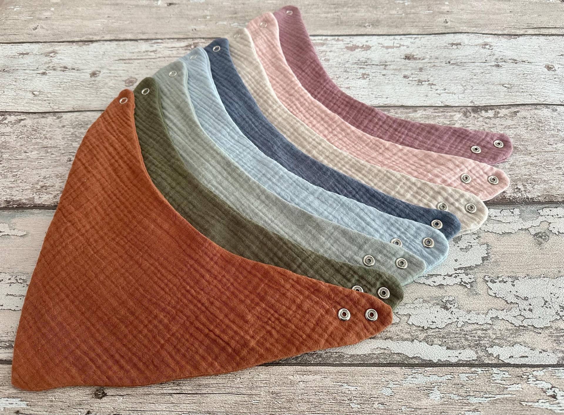 Musselin Babylätzchen, Set Mit 3 Lätzchen Farbe Wählen, Baby Halstuch Lätzchen, Sabberlatz, Babypartygeschenk Musselin Babylätzchen, Set Mit 3 Lätzchen Farbe Wählen, Baby Halstuch Lätzchen, Sabberlatz, Babypartygeschenk von Etsy - PetitBabu