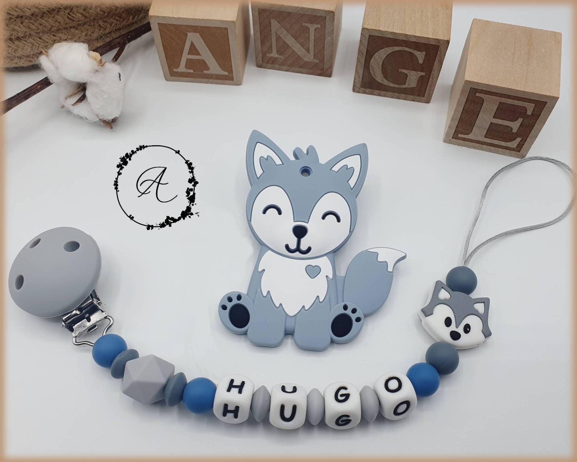 Personalisierter Schnullerclip/Vorname Babyspielzeug-Geburtsgeschenk, Wolfsmodell „Hugo" von Etsy - PetitsTresorsDeLily