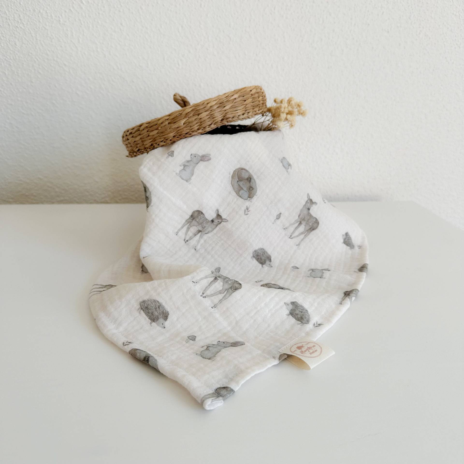 Spucktuch Aus Musselin | Mulltuch Einlagig Handmade Babygeschenk Waldtiere Reh Fuchs Igel Geschenk Zur Geburt von Etsy - Pfingstrosenatelier