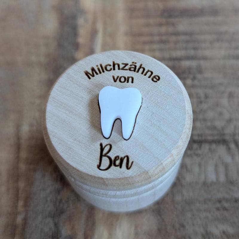 Personalisierte Runde Zahndose Aus Holz - Milchzahndose Mit Name Geschenk Zur Geburt & Zahnfee, Milchzähne von Etsy - Pfotenschluessel