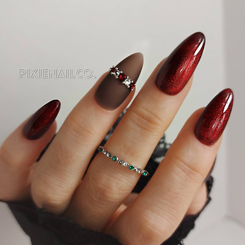 Red Cat Eye Reflektierende Glitter Hard Gel Press On Nails von Etsy - PixieNailCo