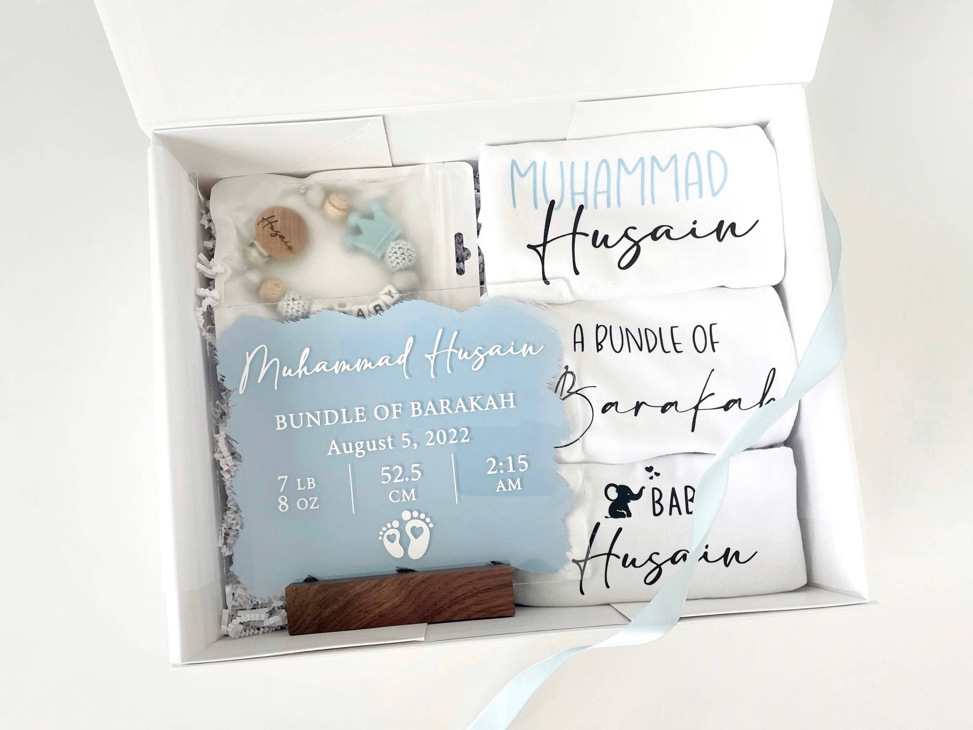 Geschenkset Für Neugeborene, Bündel Barakah, Personalisiertes Andenken Baby Geschenk, Willkommen Baby, Neugeborene Box, Geschenk Neue Eltern von Etsy - PreciousMemoriezCo