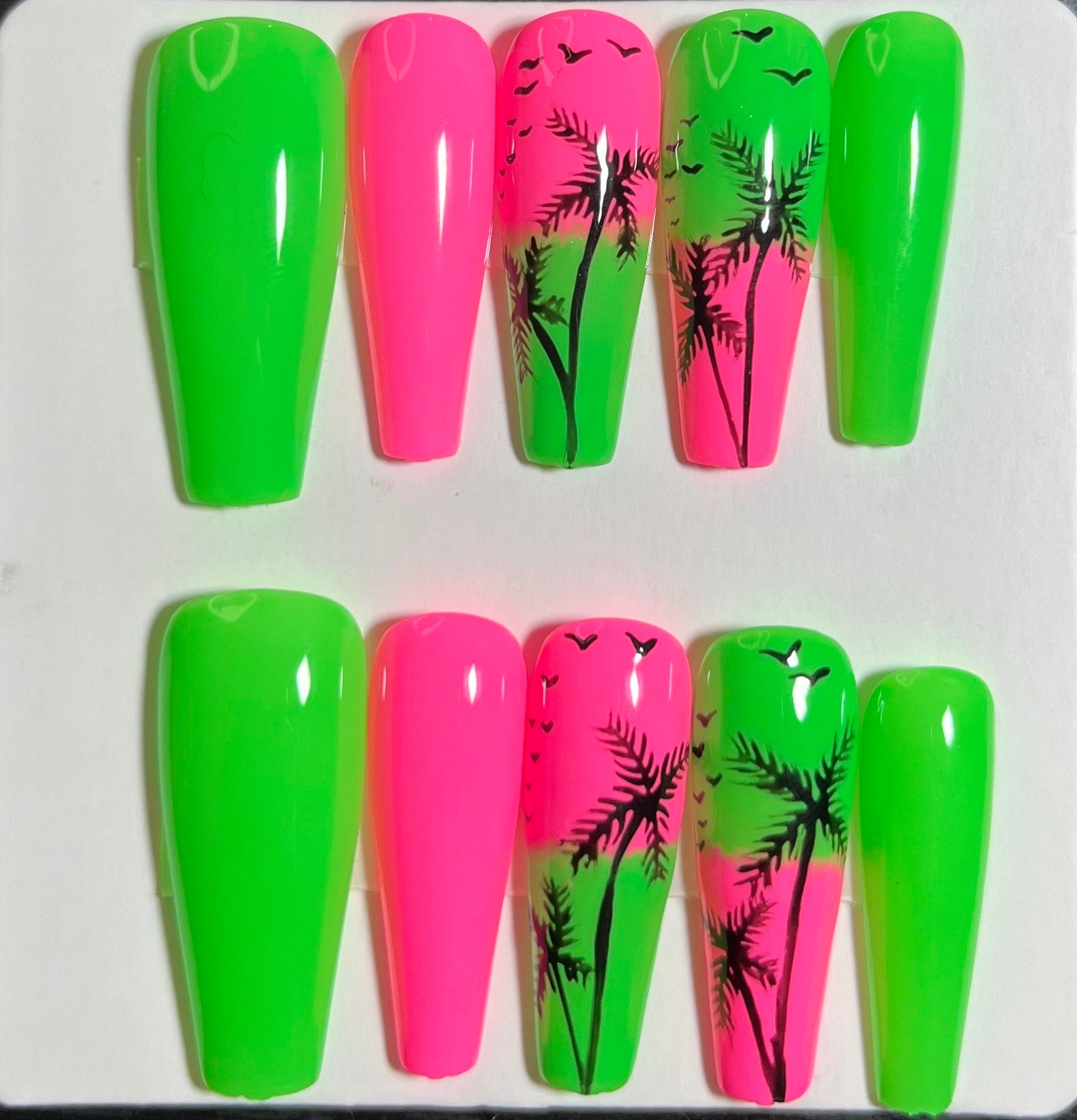 Neon Palme von Etsy - PressandBling