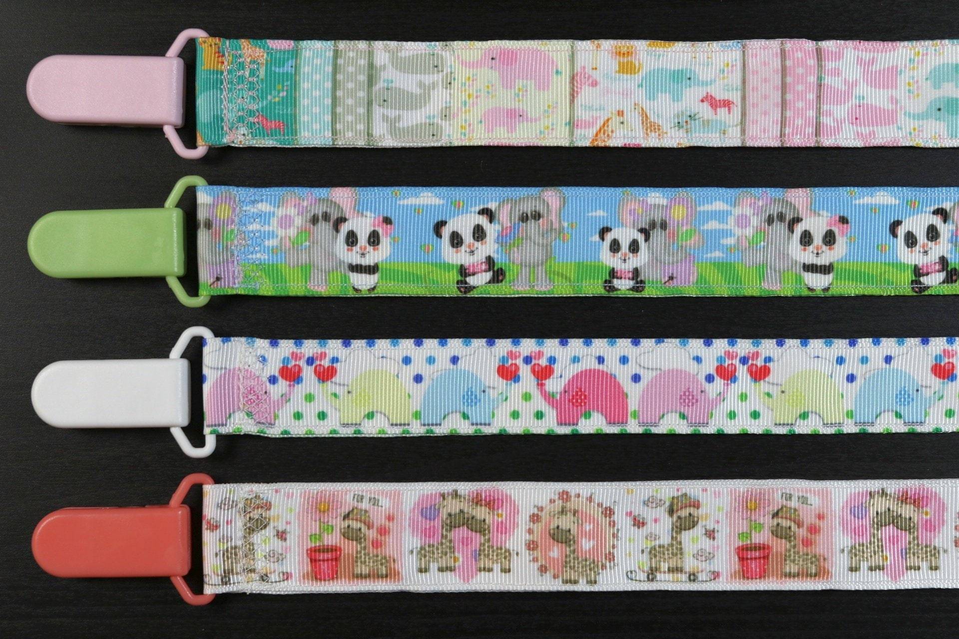 Schnullerkette Elefant Giraffe Panda Dschungel Tiere | Mädchen Band Paci Halter, Baby Shower Geschenk, Binky Soothie Mama Schnullerkette Elefant Giraffe Panda Dschungel Tiere | Mädchen Band Paci Halter, Baby Shower Geschenk, Binky Soothie Mama von Etsy - PrettyBittyBabyGoods