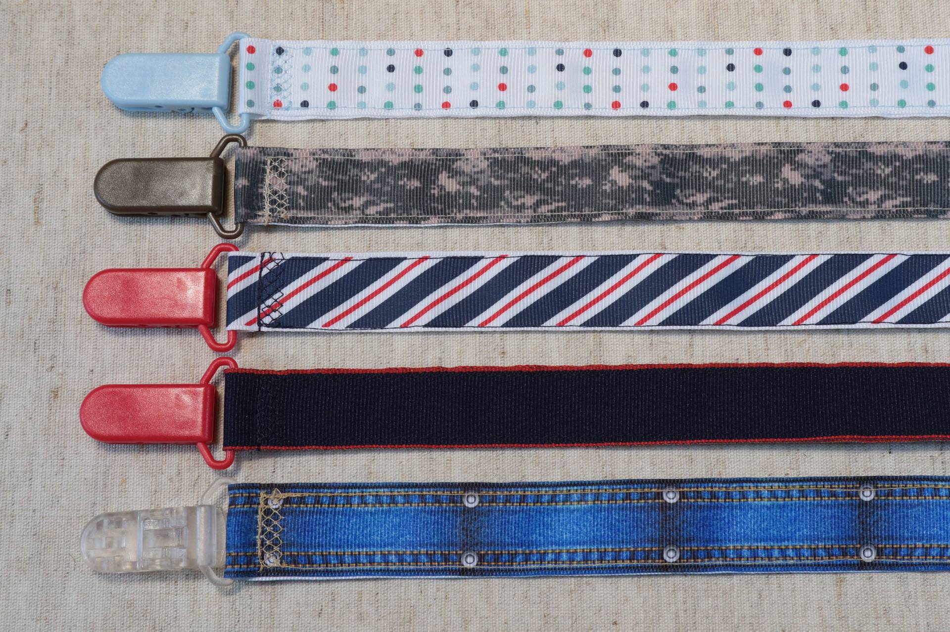 Schnullerkette Polka Dot - Camo Streifen Jeansblau Marineblau | Junge Band Paci Halter, Baby Shower Geschenk, Binky Soothie Mam Schnullerkette Polka Dot - Camo Streifen Jeansblau Marineblau | Junge Band Paci Halter, Baby Shower Geschenk, Binky Soothie Mam von Etsy - PrettyBittyBabyGoods