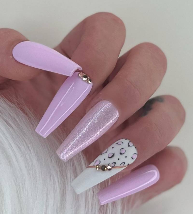 Press On Nails Leo Rosa Weiß Glitzer Matt & Glossy Animal Design von Etsy - PrincessNails01