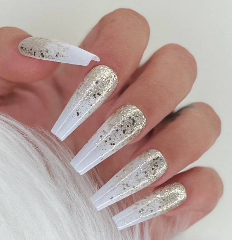 Press On Nails Milky White Gold Glitzer Boomer Weiß von Etsy - PrincessNails01