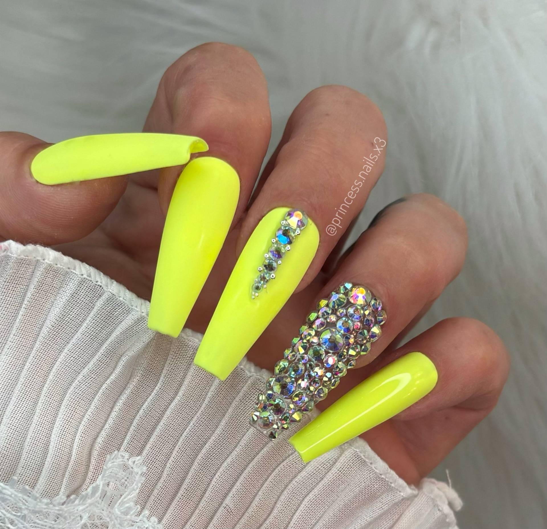 Press On Nails Neon Gelb Matt&glossy Strass Steinchen Yellow von Etsy - PrincessNails01