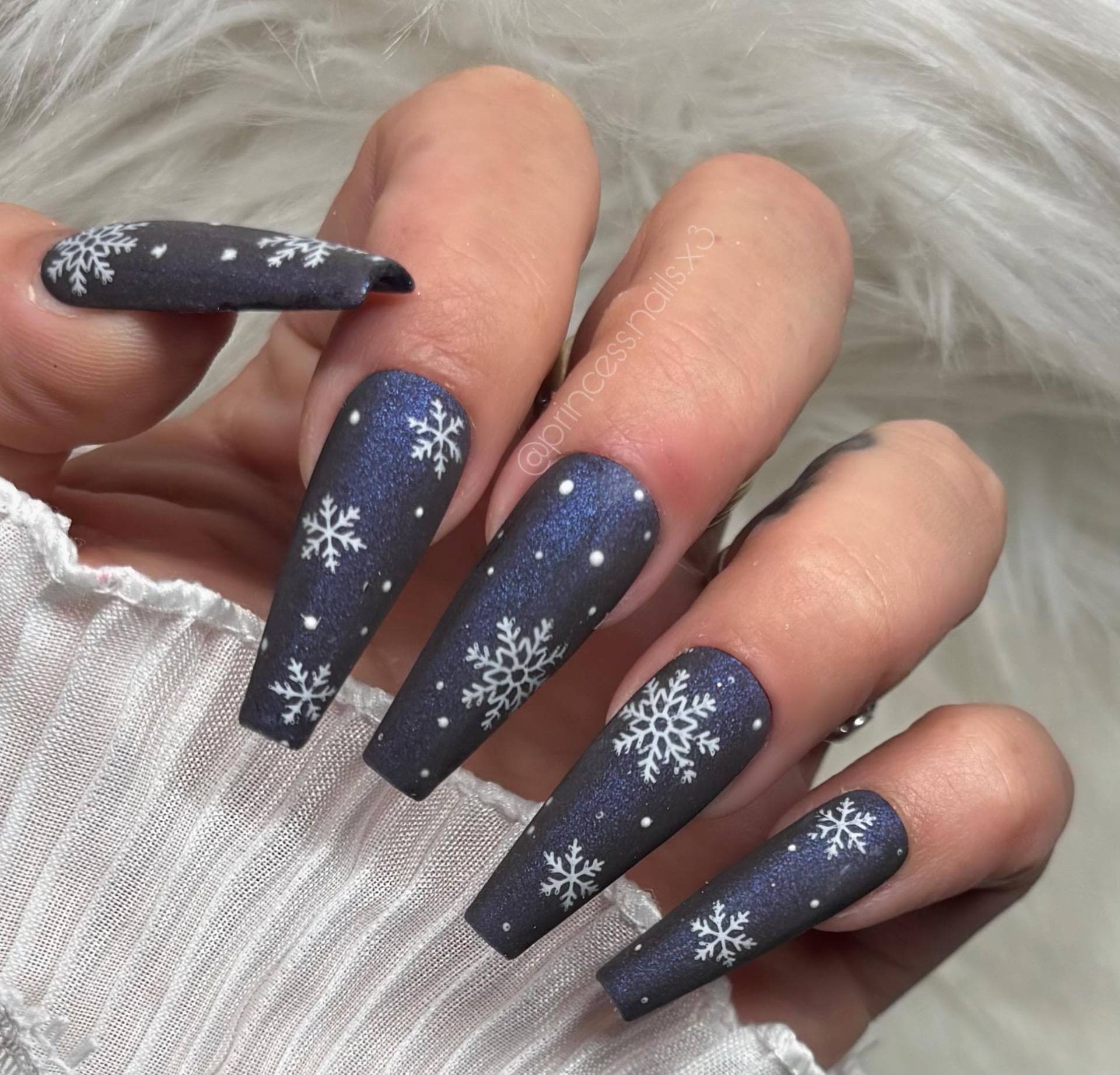 Press On Nails Winter Blau Glitzer Matt Schneeflocken von Etsy - PrincessNails01