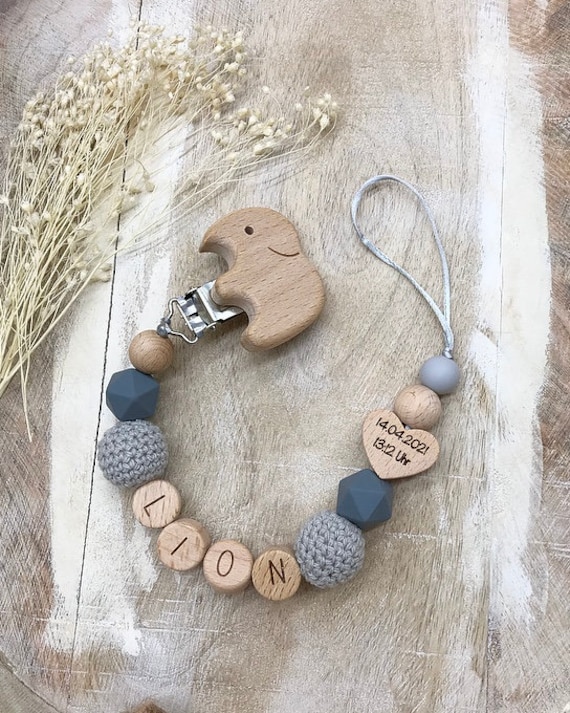 Schnullerkette Graviert Personalisiert Grau von Etsy - PureDesignBabyHerz