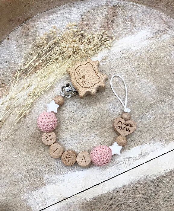 Schnullerkette Personalisiert Graviert Apricot von Etsy - PureDesignBabyHerz