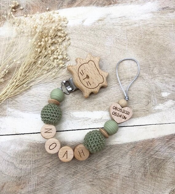 Schnullerkette Mit Namen Personalisiert Graviert Geschenk Taufe/Geburt Verschiedene Schriftarten Clips Babygeschenk von Etsy - PureDesignBabyHerz