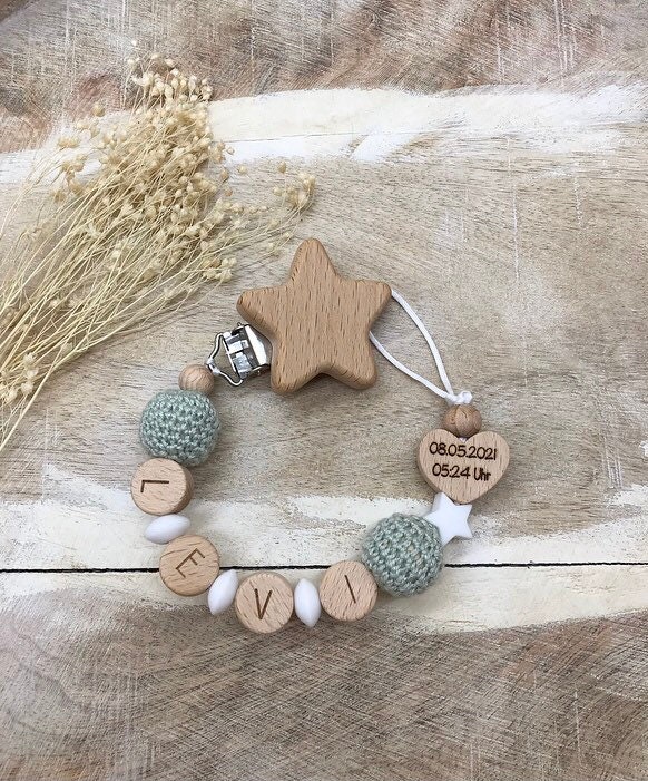 Schnullerkette Mit Namen Personalisiert Graviert Geschenk Taufe/Geburt Verschiedene Schriftarten Clips von Etsy - PureDesignBabyHerz