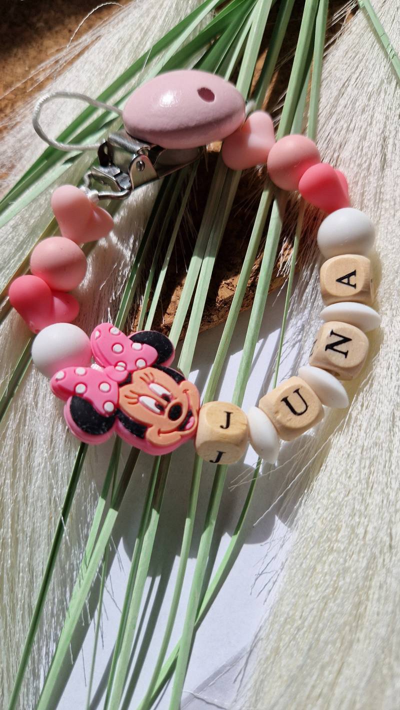 Personalisierte Schnullerkette Mit Motiv| Für Mädchen|Geschenk Werdende Eltern|Baby Geschenk|Geburt|Taufe|Familie|Vorfreude|Rosa|Pink von Etsy - RGdesignn