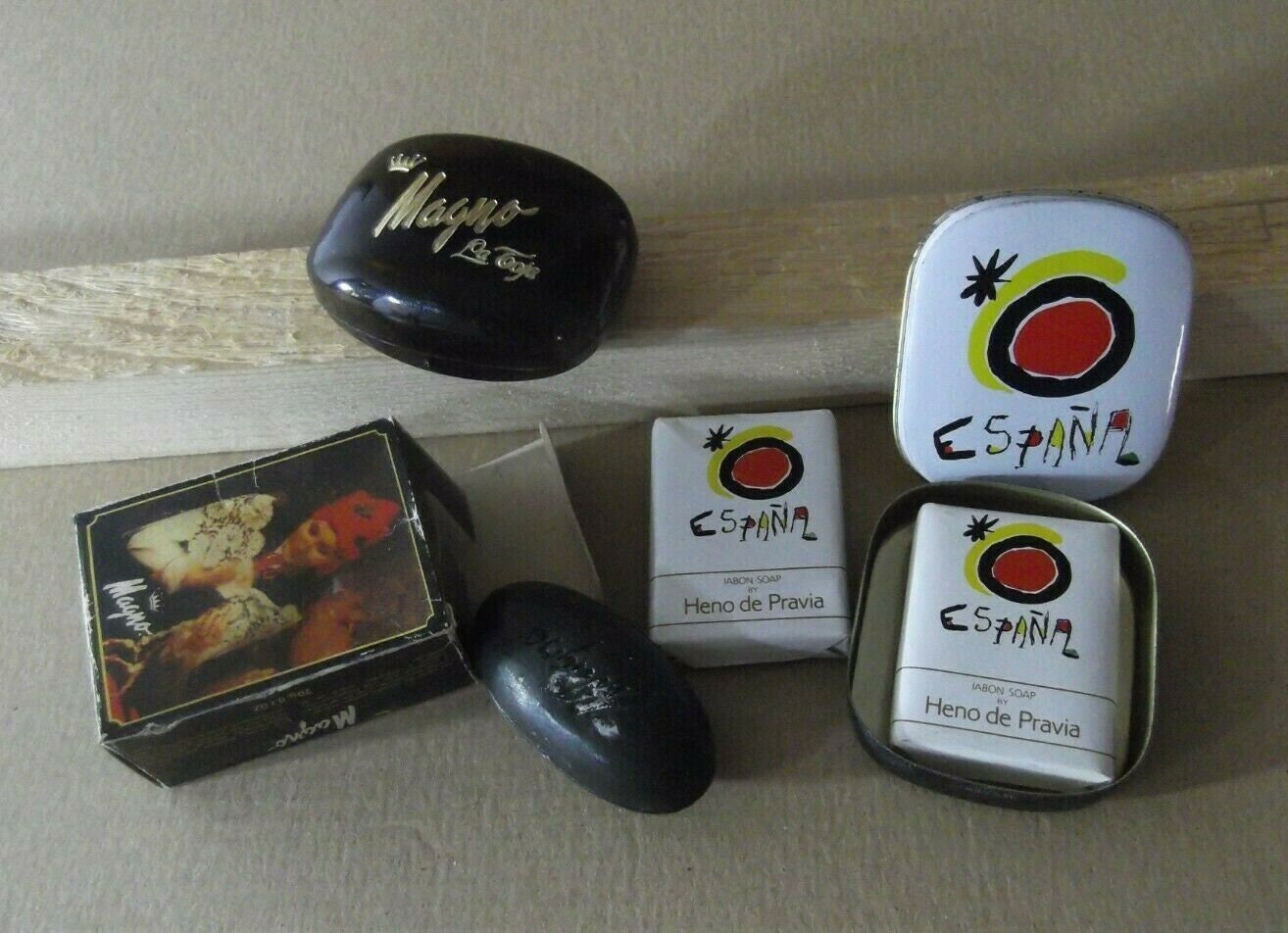 Lot 4 Miniature Soaps Spanien Kollektion Miró + Magno Vintage von Etsy - RastroAtors