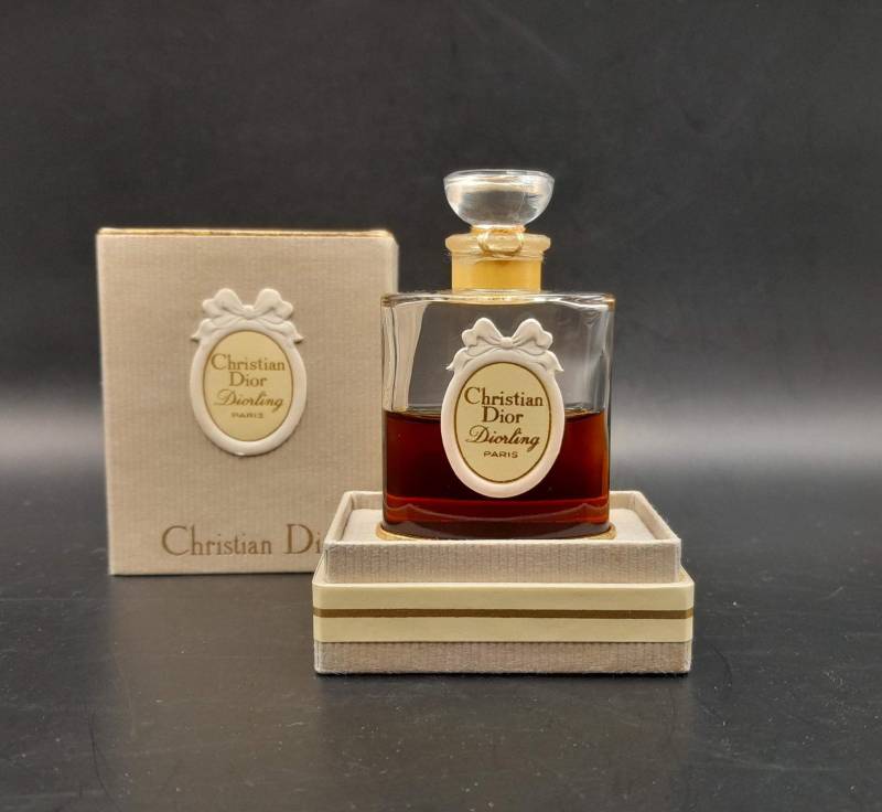 Diorling Christian Dior | 1963 - 15 Ml Parfümextrakt Spritzer Versiegelt Vintage-Flasche Aus Den 1970Er Jahren Damenparfüm von Etsy - ReginasPerfume