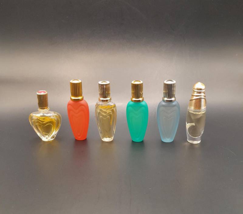 Escada - Lot 6 Miniaturen | 1990Er Jahre X 4 Ml Miniatur-Parfümflaschen Damenparfüm Vintage-Flasche Aus Den 1990Er Jahren von Etsy - ReginasPerfume