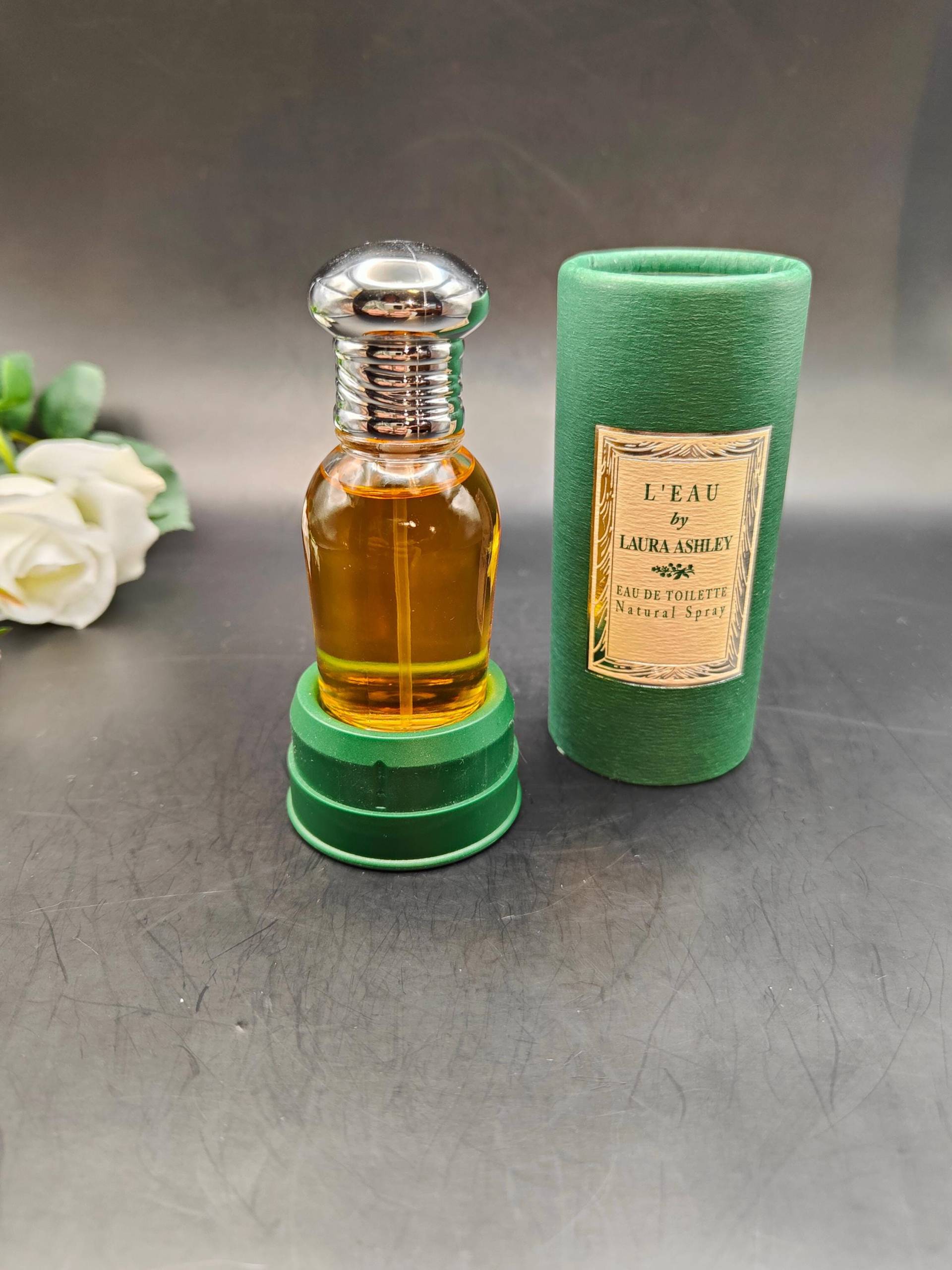 Laura Ashley L'eau | 1995 - 30Ml Eau De Toilette Spray Vintage-Flasche Aus Den 1990Er Jahren Parfüm Für Frauen Laura Ashley L'eau | 1995 - 30Ml Eau De Toilette Spray Vintage-Flasche Aus Den 1990Er Jahren Parfüm Für Frauen von Etsy - ReginasPerfume
