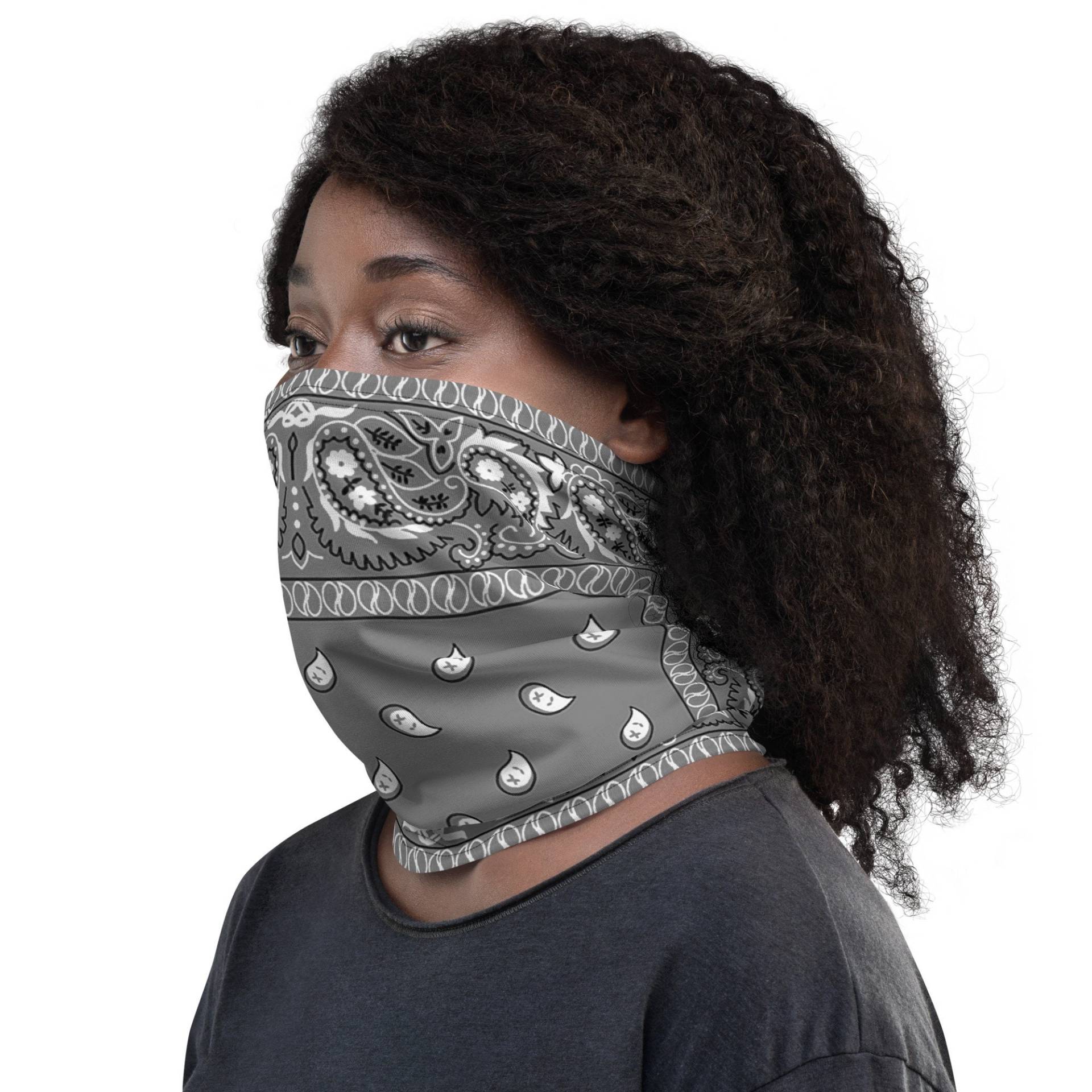 Grau Paisley Neck Gaiter - Gesichtsbedeckung Maschinenwaschbar von Etsy - RenegadeStitchCo