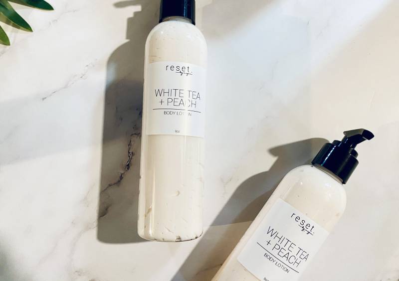 White Tea + Peach Body Lotion von Etsy - ResetByMegan