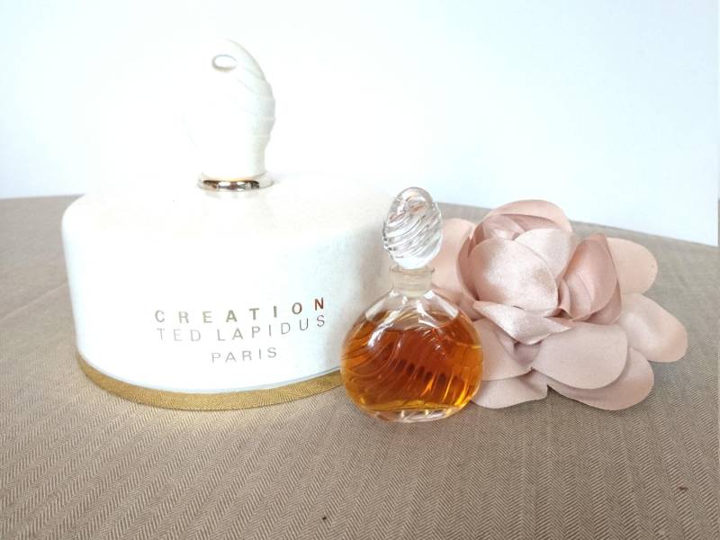 1990S Creation Ted Lapidus Pure Parfum 15Ml & Körperpuder Parfumée Set Vintage Parfum von Etsy - Residenzler