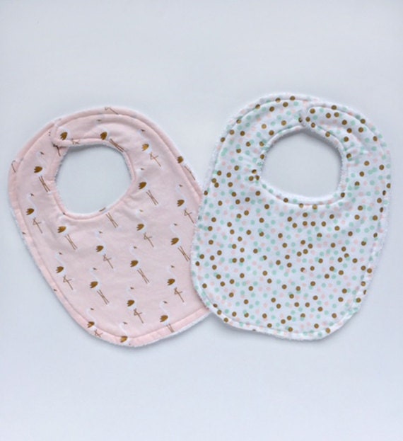 Baby-Dusche-Geschenk - Lätzchen Baby-Geschenk Rosa Flamingo Baby-Dusche-Geschenk - Lätzchen Baby-Geschenk Rosa Flamingo von Etsy - RockinColt