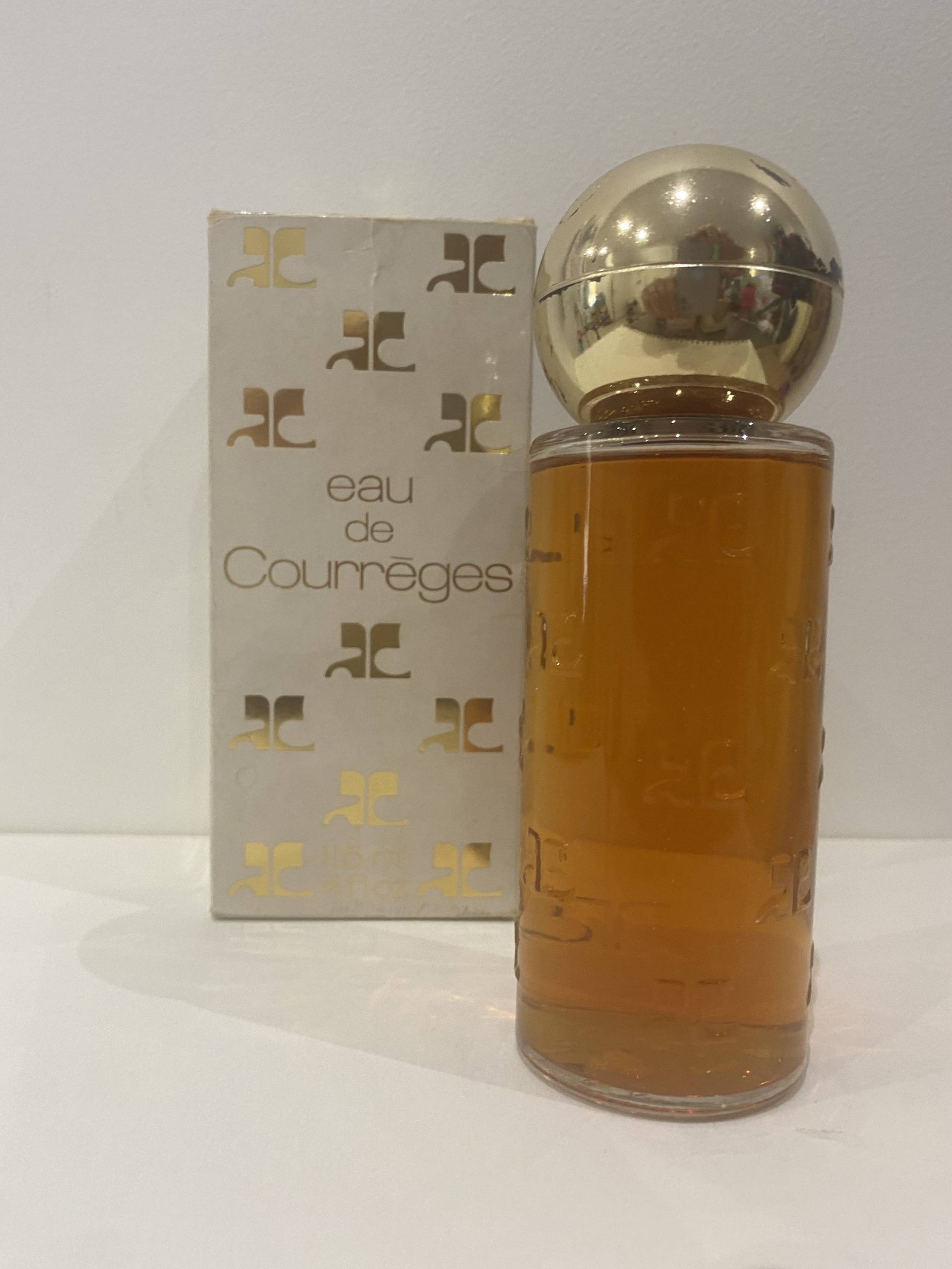 Courreges Eau De 115 Ml. Extrem Selten 1970. Versiegelte Flasche. Hervorragender Zustand von Etsy - ScentOfFranceVintage