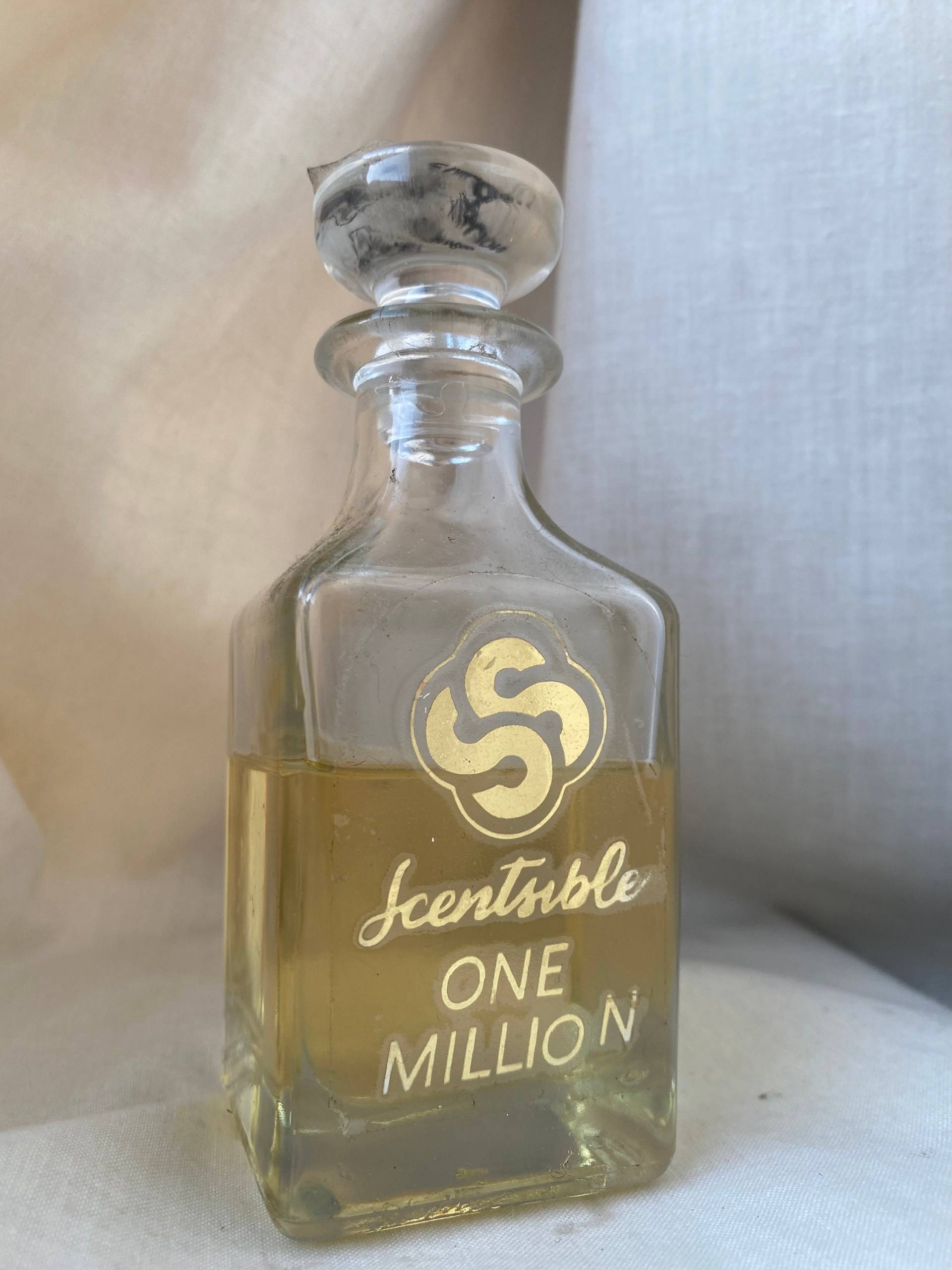 Eine Million Duftöl | Dubai Parfüm Flasche Unisex//Geschenke von Etsy - Scentsibleselection