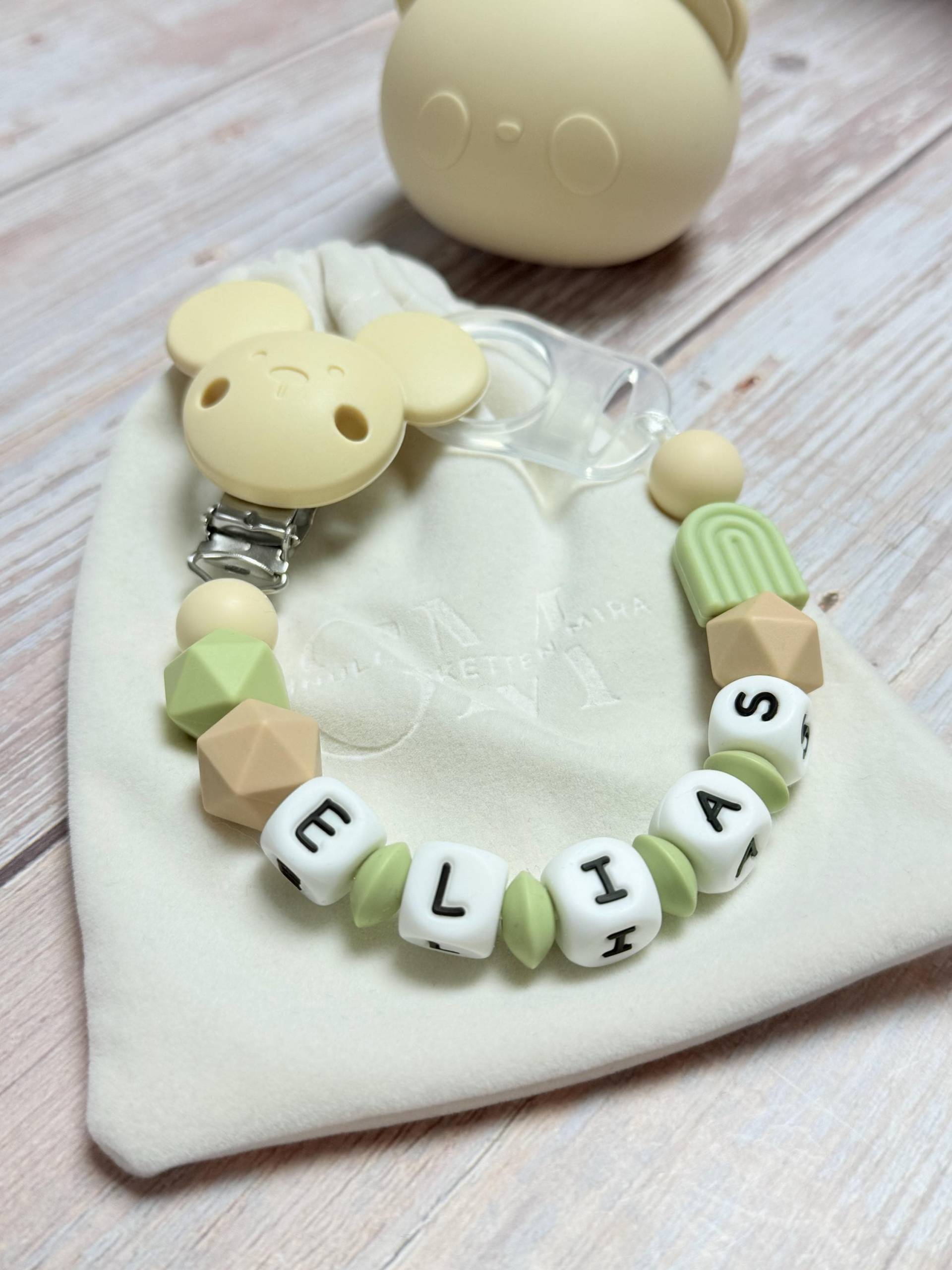 Silikon Schnullerkette Mit Namen Jungen Silikon Schnullerkette Mit Namen Jungen von Etsy - SchnullerkettenMira