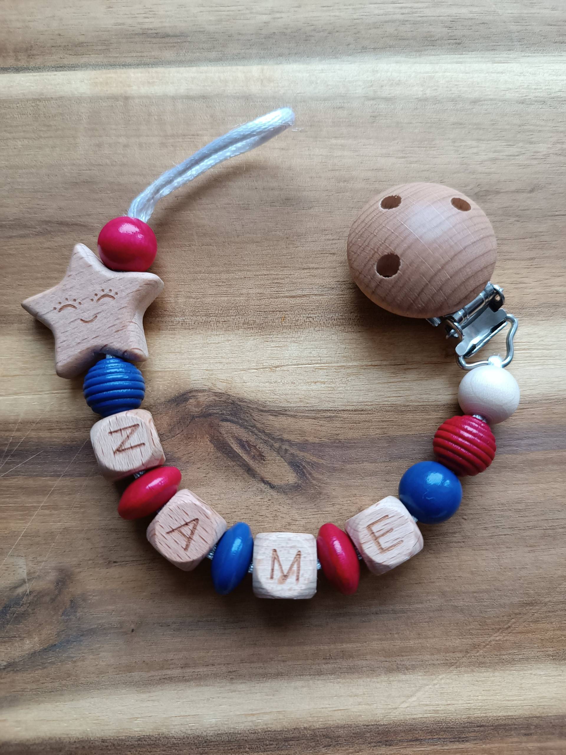 Personalisierte Schnullerkette Mit Stern-Perle von Etsy - Schnulliebe