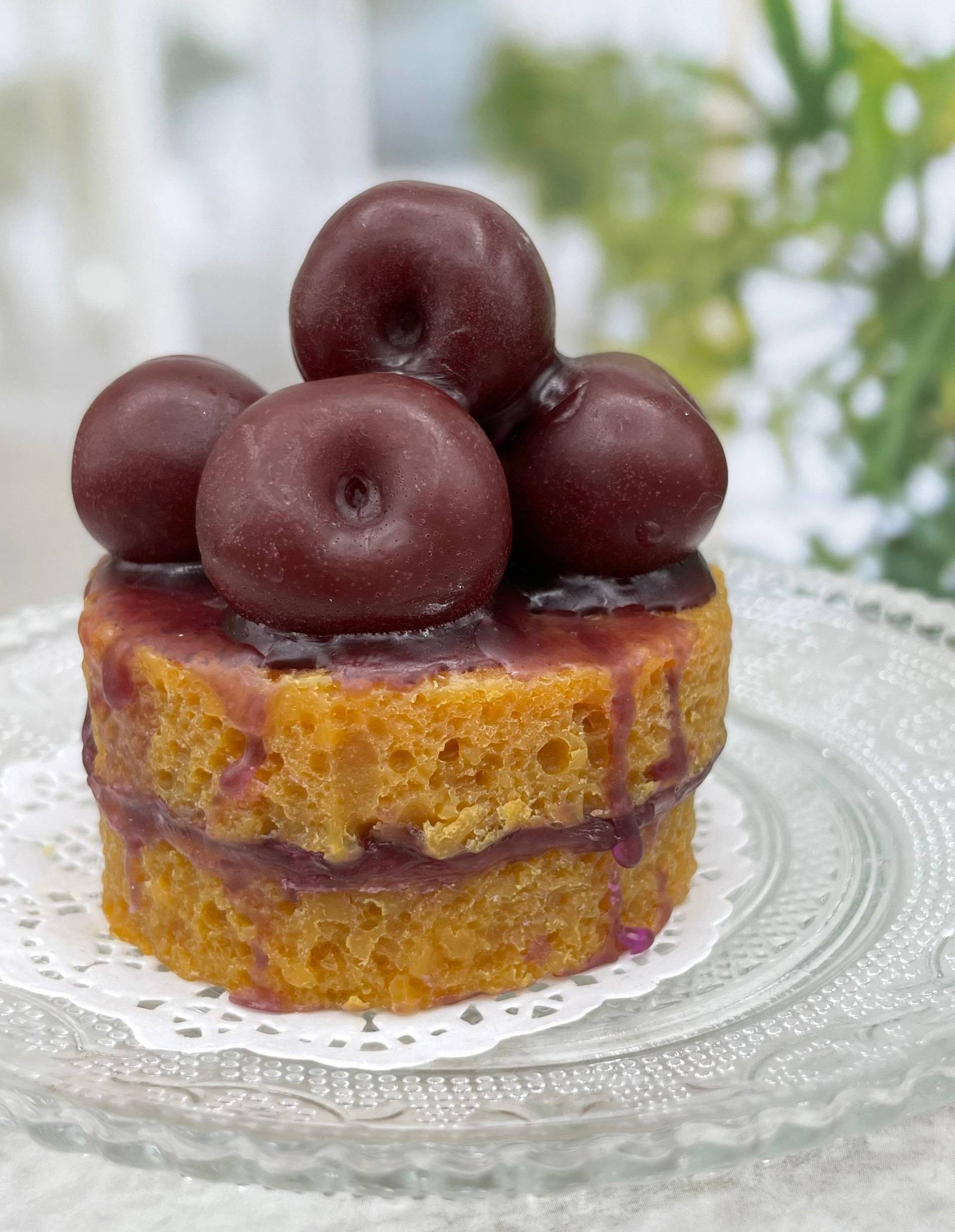 Cake With Cherry Soap Kuchen Mit Kirschen Seife Geburtstag Geschenk Idee Biskuit Cake Badezimmer Bad Deko Gästeseife Mitbringsel von Etsy - SeifeMagievonValeria