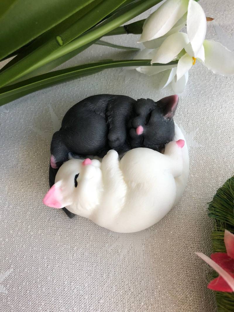 Süße Kätzchen Seife Yin Und Yang Symbol Zwei Katzen Gast Geschenk Idee Valentinstag Geburtstag Kind Mädchen Gästeseife Badezimmer Bad Deko von Etsy - SeifeMagievonValeria