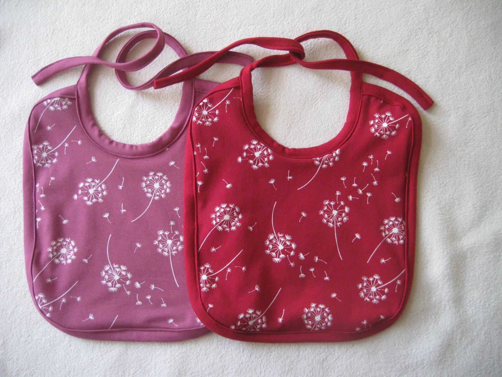 Bio Baby Lätzchen Pusteblumen, Holunder & Rot, Farbwahl, Frottee Rückseite, Latz, Kinder Bio Baby Lätzchen Pusteblumen, Holunder & Rot, Farbwahl, Frottee Rückseite, Latz, Kinder von Etsy - Sembini