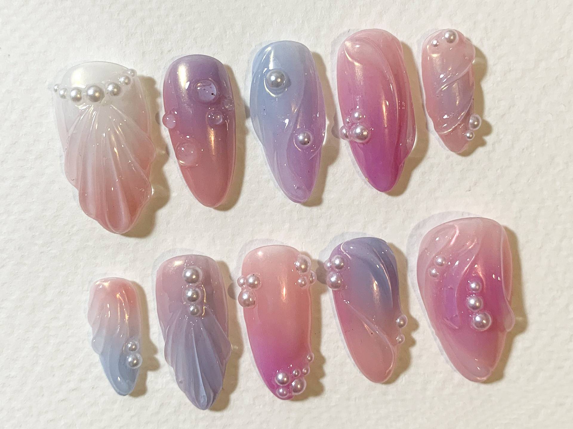 Aurora Mermaid Drücken Sie Auf Die Nägel | Benutzerdefinierte Pastell Ombre Bunte Nagel Set Ozean Kunst 3D Perlen Design Für Besondere Anlässe Jc386A von Etsy - SevenNailArt